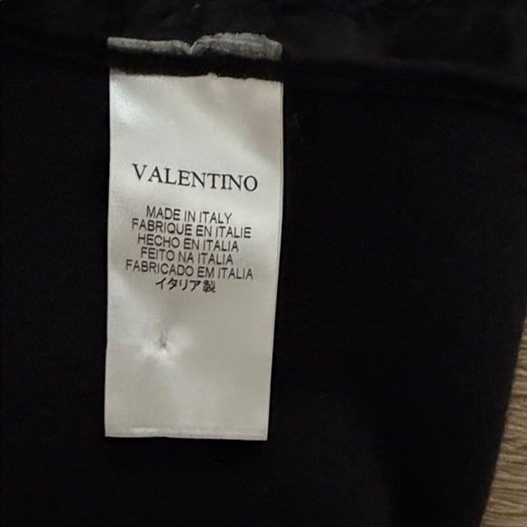 Valentino Classic Black Cardigan with Black and Red Sequin - Picture 9 of 11